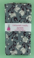 Fat Quarter - 427 Floral - Silver